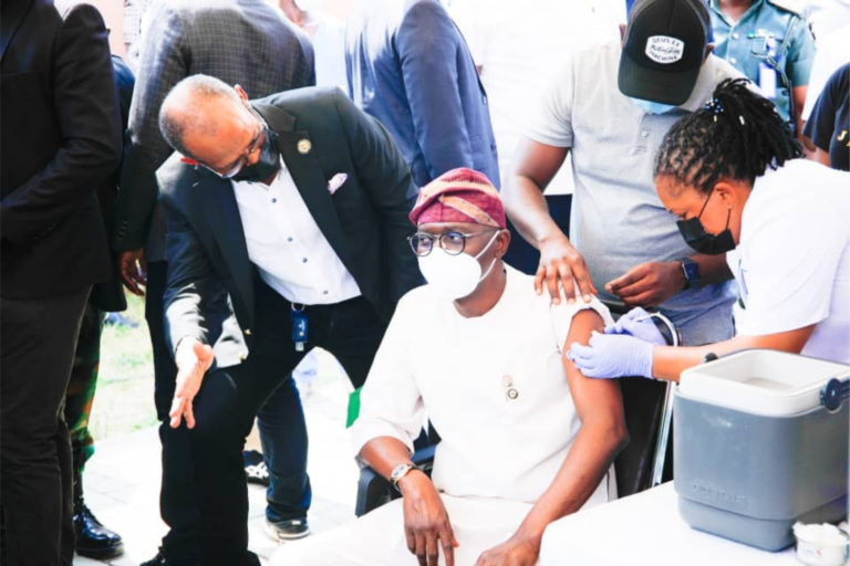 FG threatens to deny Lagos State COVID-19 vaccines
