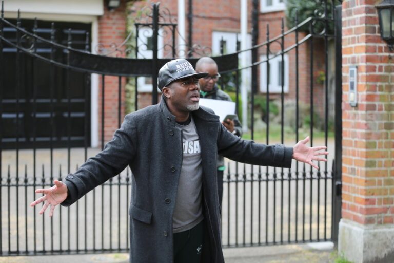 Buhari now placed under House Arrest and cannot visit his Doctors – Reno