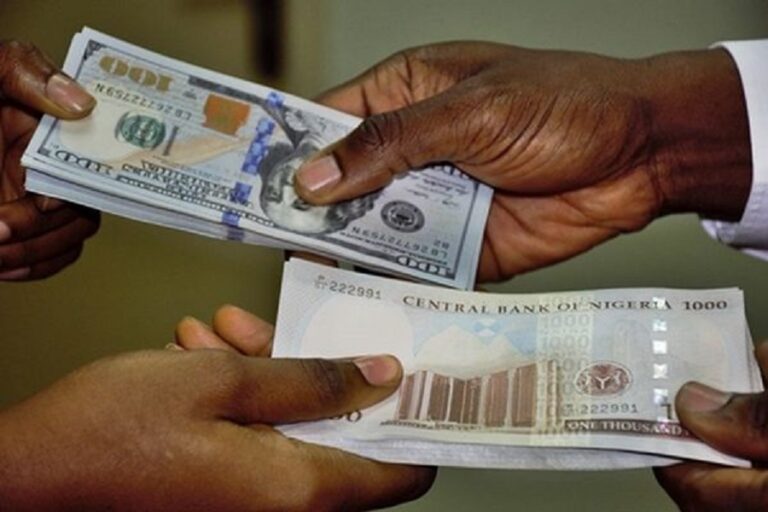 Naira weakens further to 517 against dollar