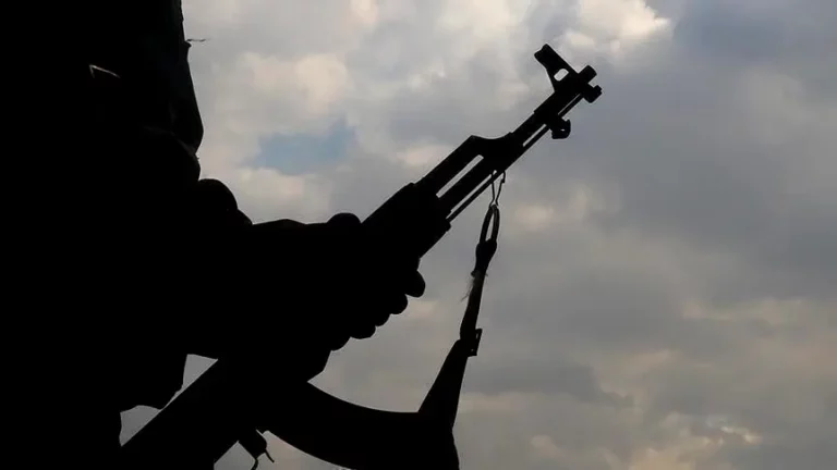 GUNMEN AMBUSH POLICE OFFICERS IN ANAMBRA, KILL TWO, BURN THEIR BODIES