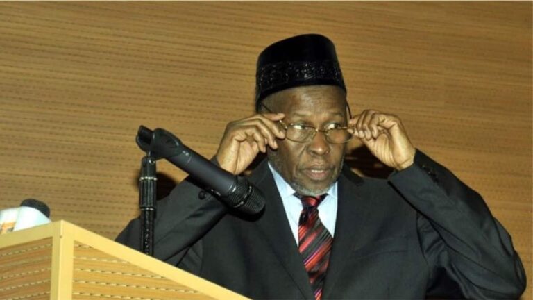 NIGERIA’S CHIEF JUSTICE RESIGNS