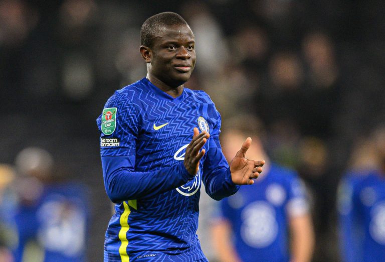 Kante returns from injury and trains with Chelsea
