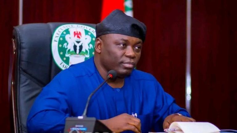 Jubilation as Taraba governor reduces school fees by 50% for university students