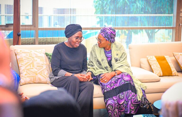 First lady, Oluremi Tinubu condoles  Akeredolu’s wife