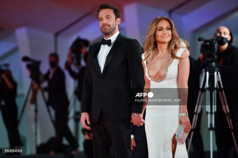 Jennifer Lopez to divorce Ben Affleck