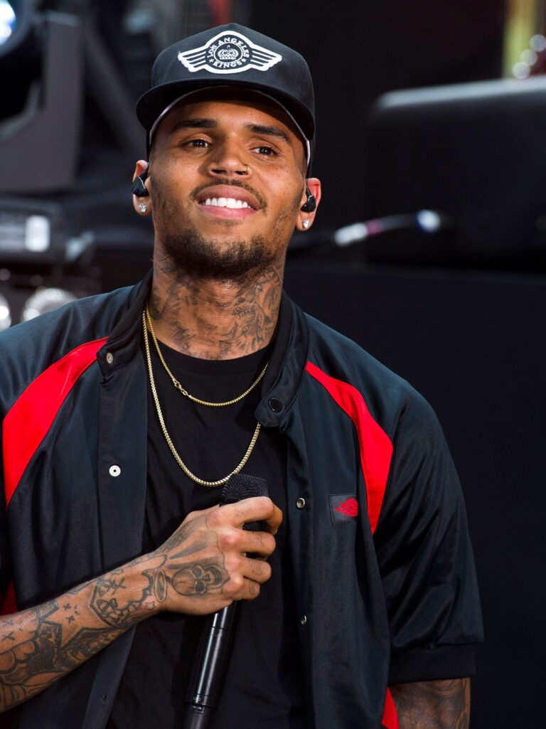 Chris Brown Shuts Down Artist Comparisons