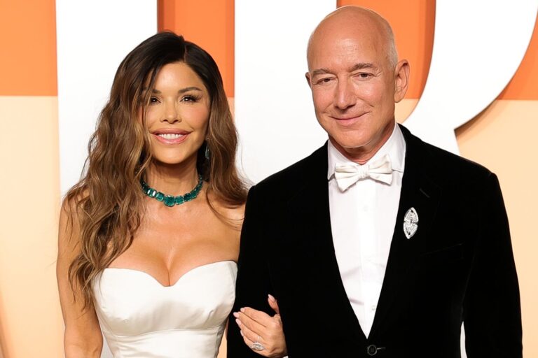 Bezos Wedding in Venice Sparks Buzz and Backlash