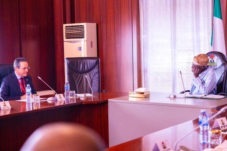 SHELL GLOBAL CEO HAILS PRESIDENT TINUBU, SAYS HIS LEADERSHIP AND VISION THE REASONS SHELL IS KEEN TO INVEST $20 BILLION IN NIGERIA