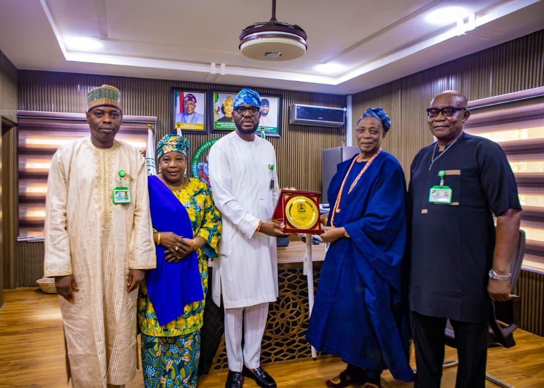 Olubadan, Oba Rashidi Oladoja Pays Visit To NIHOTOUR