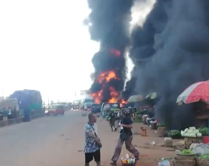 Edo Tanker Explosion Near Oluku Market Edo tanker explosion along the Benin-Lagos road near Oluku Market